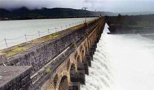 Kerala: मुल्लापेरियार बांध में जल स्तर 142 फुट पर पहुंचा, बाढ़ चेतावनी जारी